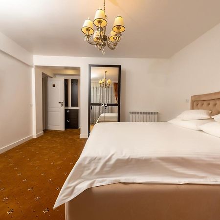 Casa Budulan Drobeta Turnu Severin Ngoại thất bức ảnh